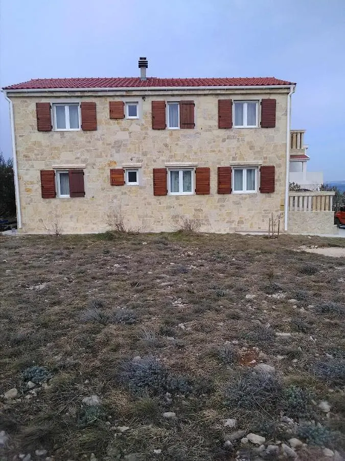 Apartman Periska Vir 0*,  Croacia