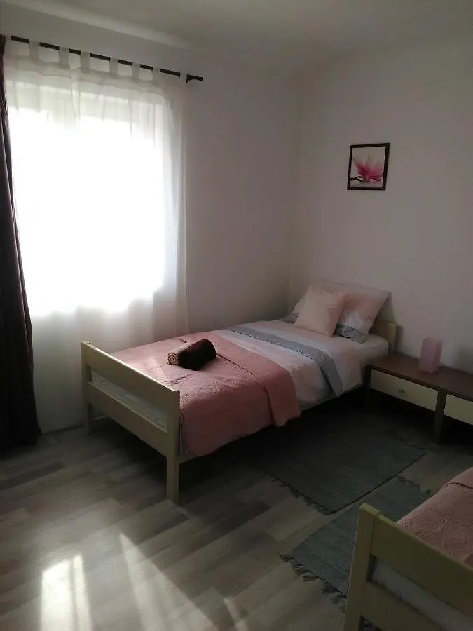 Apartman Periska Vir